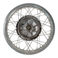Felga aluminiowa 19 x 2,15, srebrna, z pełną piastą, używana